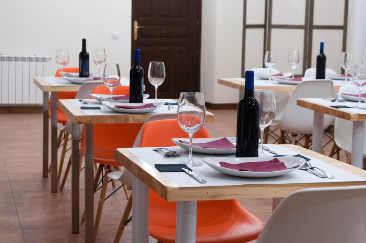 Casa Del Cura Hotel Las Navas del Marqués Eksteriør billede